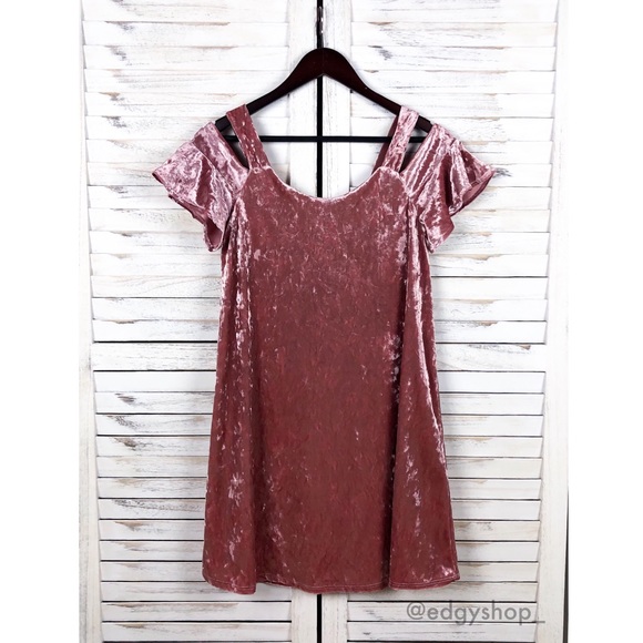Francesca's Collections Dresses & Skirts - Francesca’s Collections | Miami Crush Velvet Dress